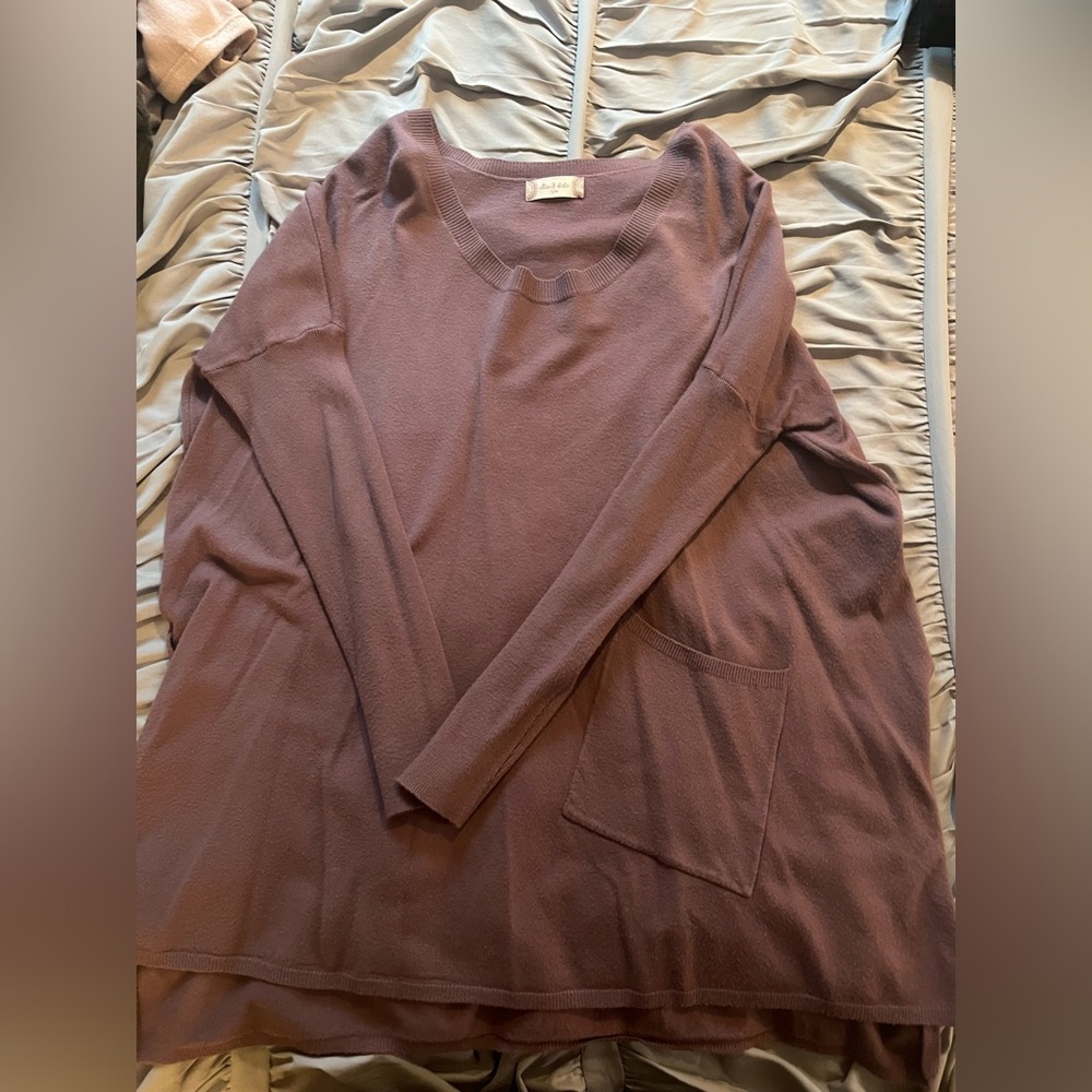 Plum colored Altar’d Stare pocket sweater